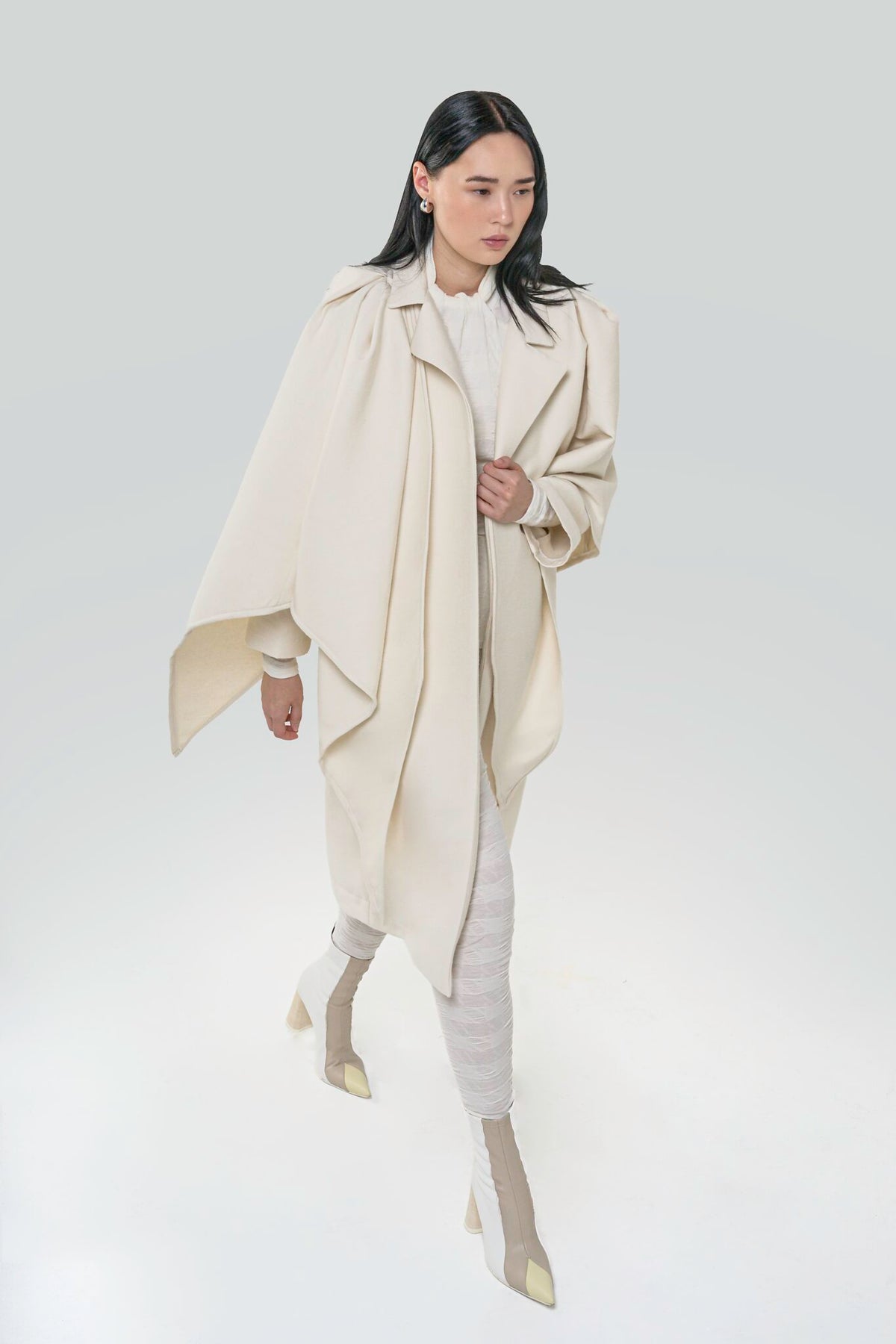 Editorial look 13 front